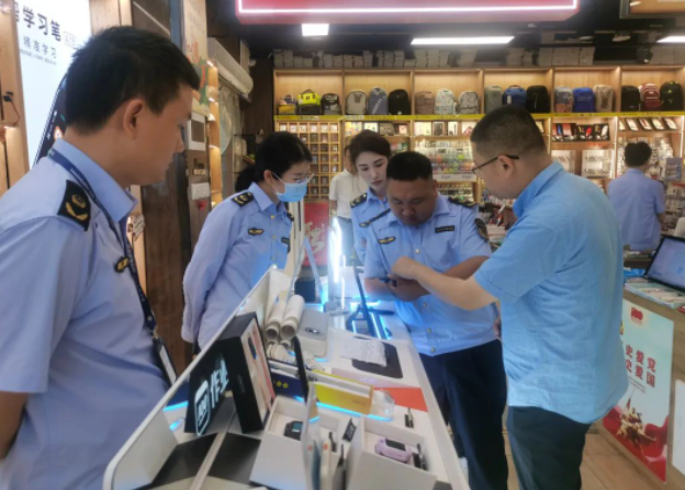 筑牢安全屏障，守護(hù)考場(chǎng)凈土——江西九江開展涉考電子產(chǎn)品銷售專項(xiàng)檢查